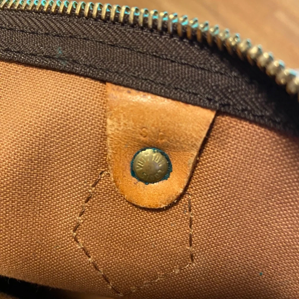 Louis Vuitton speedy 35 ($750 private) - Picture 7 of 11